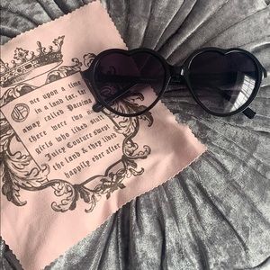 Rare Juicy Couture Heart  Sunglasses With Juicy Couture Pink Sunglasses Cloth ✨